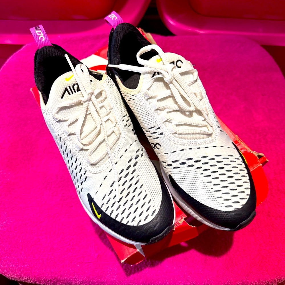 Nike Air Max White and Black Sneakers